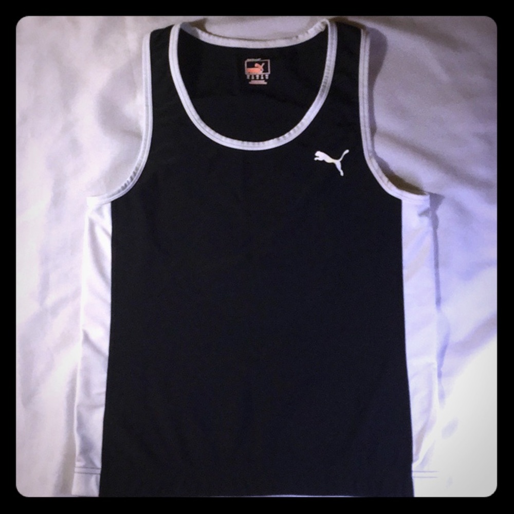 PUMA sports top